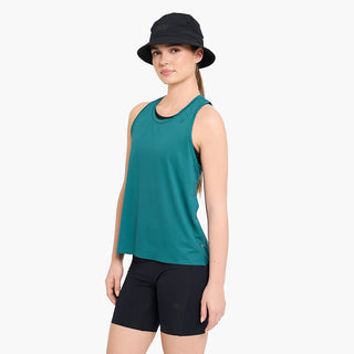 Model_Text: model is 5'5" and wears a small